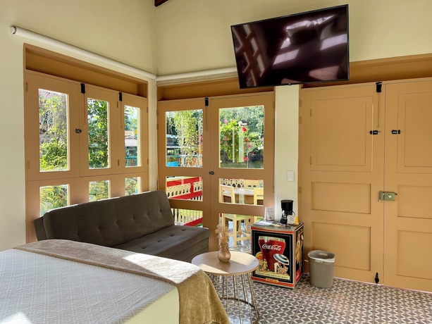 Imagen de la habitación del Hotel Lago Valdivia. Foto 3