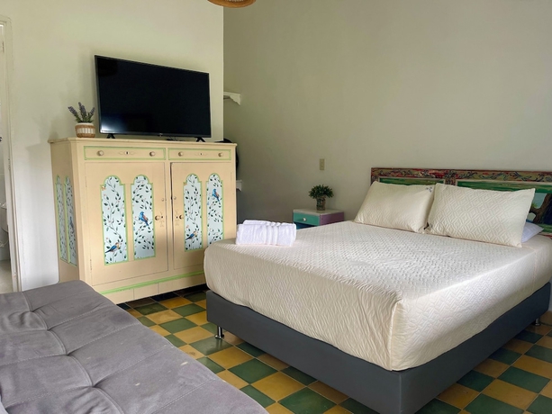 Imagen de la habitación del Hotel Lago Valdivia. Foto 12