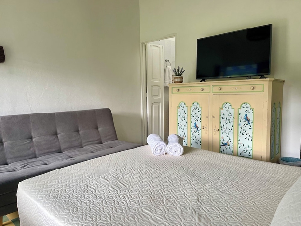Imagen de la habitación del Hotel Lago Valdivia. Foto 14