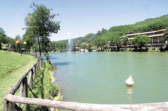 Imagen general del Hotel Lago Verde. Foto 4