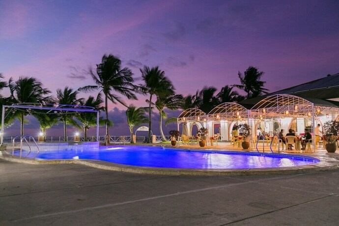 Imagen de la piscina del Hotel Lago de Oro Hotel and Wakepark. Foto 23