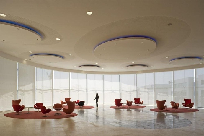 Imagen de los interiores del Hotel Lagoas Park. Foto 8