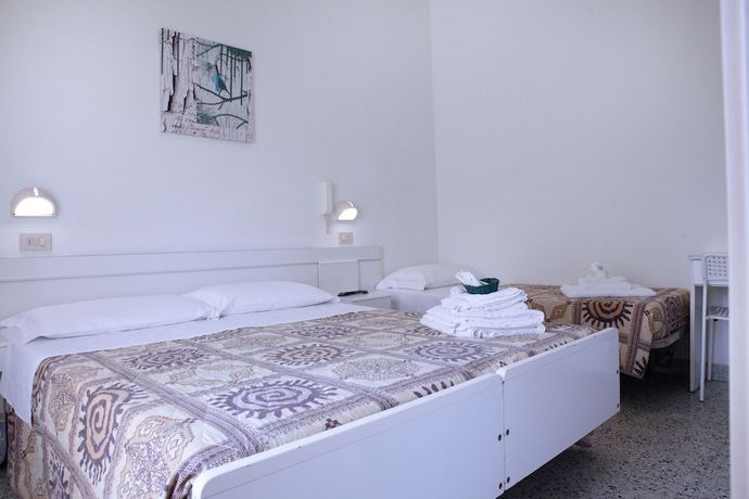 Imagen de la habitación del Hotel Lagomaggio. Foto 15