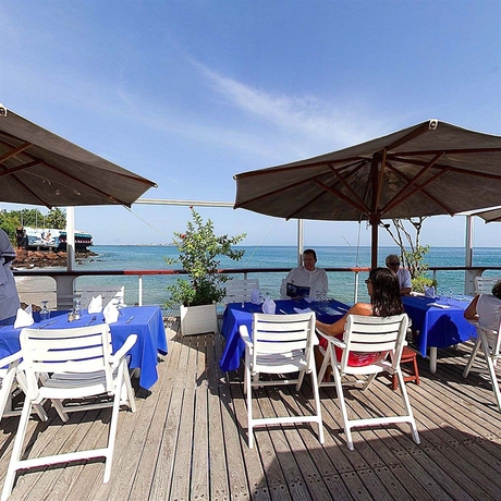 Imagen del bar/restaurante del Hotel Lagon 2. Foto 4