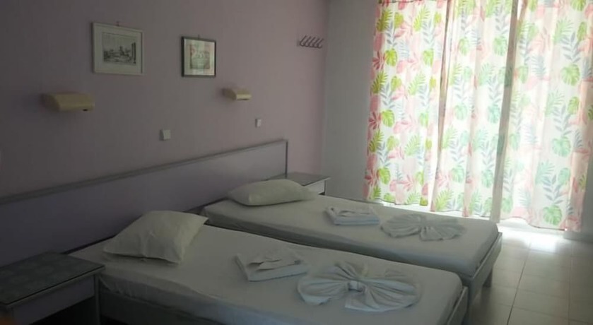 Imagen de la habitación del Hotel Lagonas Beach. Foto 2