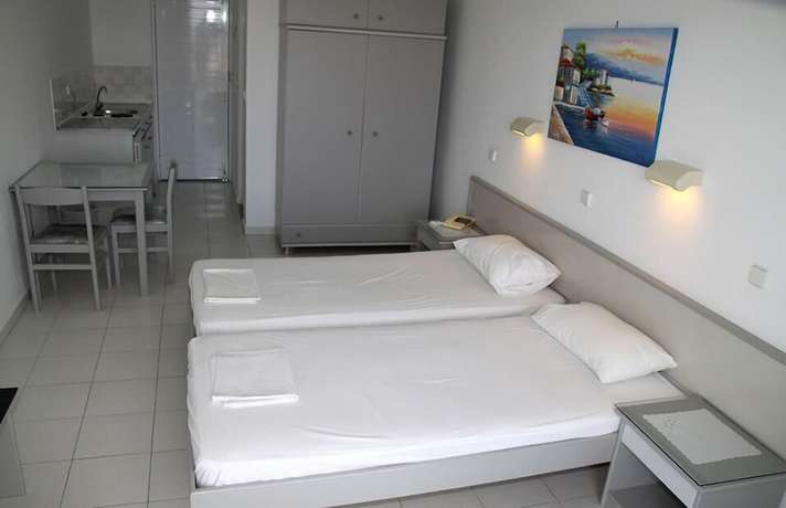 Imagen de la habitación del Hotel Lagonas Beach. Foto 5