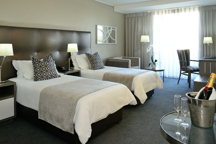 Imagen de la habitación del Hotel Lagoon Beach & Spa. Foto 4