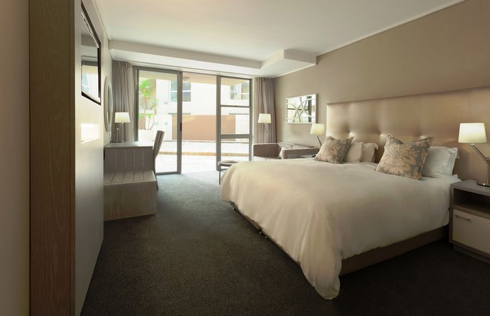 Imagen de la habitación del Hotel Lagoon Beach & Spa. Foto 5