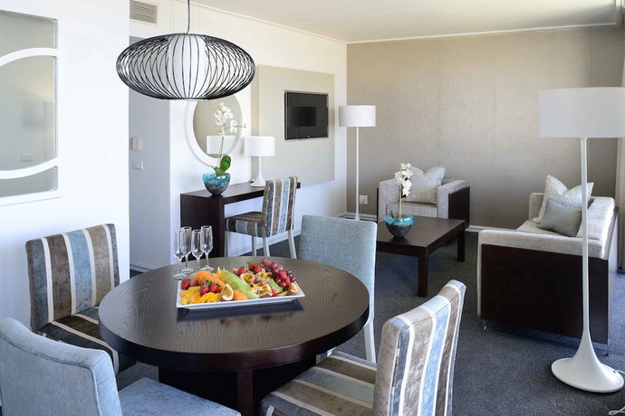 Imagen de la habitación del Hotel Lagoon Beach & Spa. Foto 11