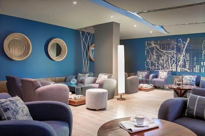 Imagen del bar/restaurante del Hotel Lagoon Beach & Spa. Foto 3