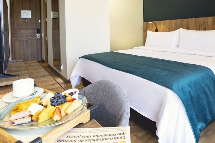 Imagen de la habitación del Hotel Lagoon. Foto 10