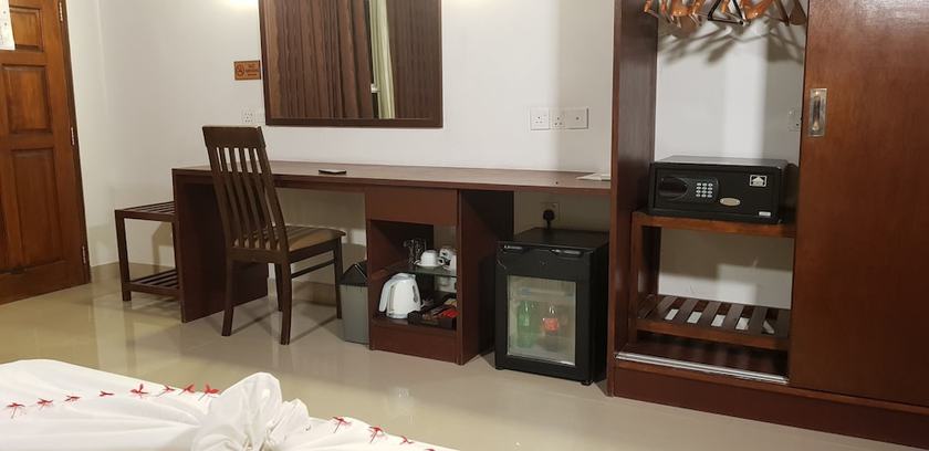 Imagen de la habitación del Hotel Lagoon View Maldives. Foto 5