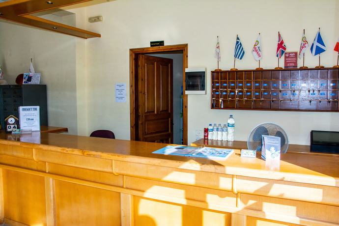Imagen de los interiores del Hotel Lagoon and Apartments. Foto 13