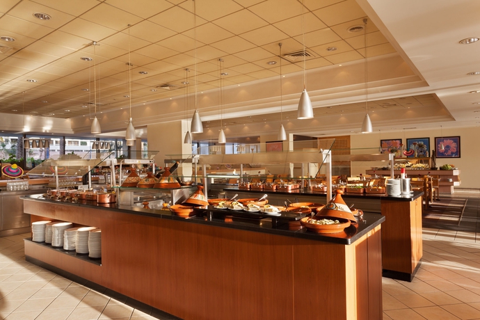 Imagen del bar/restaurante del Hotel Lagoona By Isrotel Collection. Foto 5