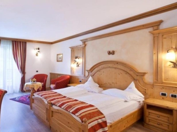 Imagen general del Hotel Lagorai. Foto 10