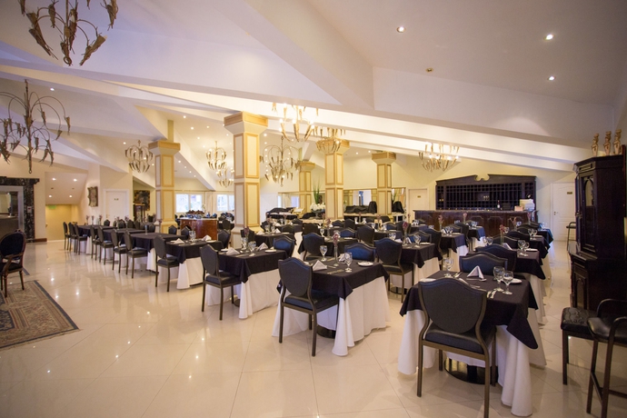 Imagen del bar/restaurante del Hotel Lagos Del Calafate. Foto 2