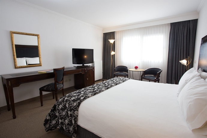 Imagen de la habitación del Hotel Lagos Del Calafate. Foto 6