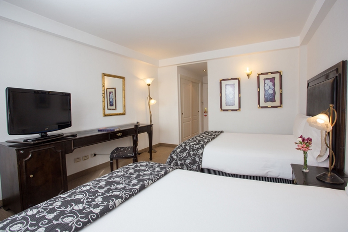 Imagen de la habitación del Hotel Lagos Del Calafate. Foto 9