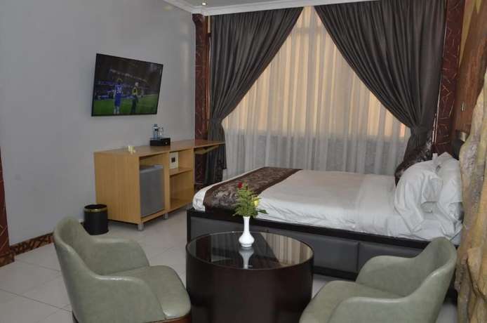 Imagen de la habitación del Hotel Lagos. Foto 6