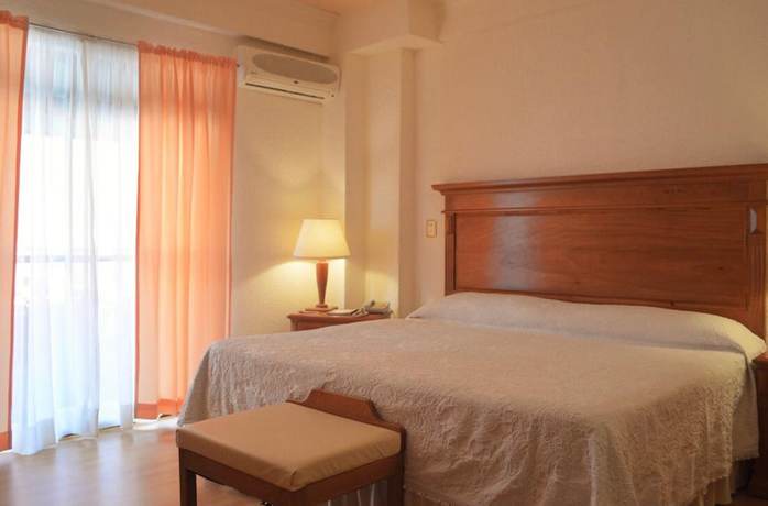 Imagen de la habitación del Hotel Lagos Inn. Foto 11