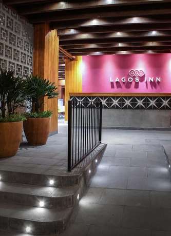 Imagen de los interiores del Hotel Lagos Inn. Foto 12