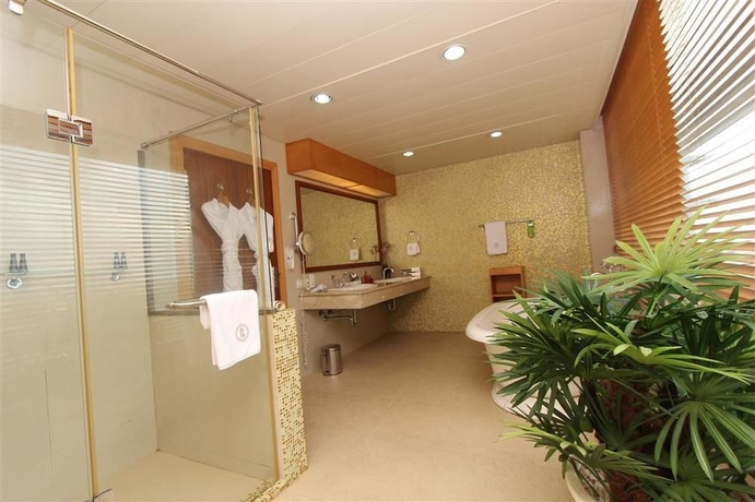 Imagen de la habitación del Hotel Lagos Oriental. Foto 2