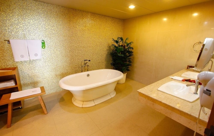 Imagen de la habitación del Hotel Lagos Oriental. Foto 4