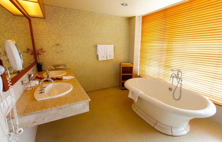 Imagen de la habitación del Hotel Lagos Oriental. Foto 6