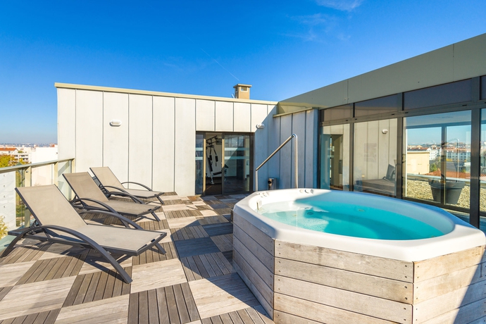 Imagen de los exteriores del Hotel Lagrange Apart'hotel Lyon Lumière. Foto 9