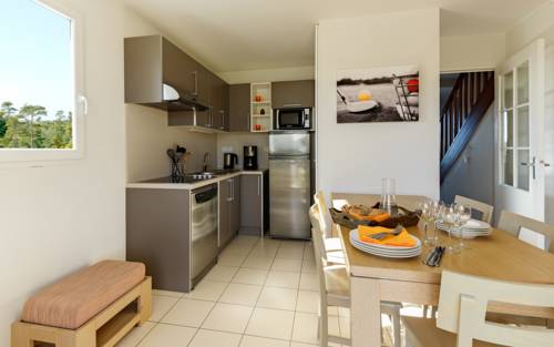 Imagen de la habitación del Hotel Lagrange Vacances Cap Green. Foto 7