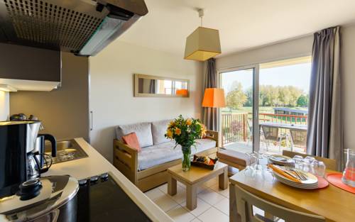 Imagen de la habitación del Hotel Lagrange Vacances Cap Green. Foto 9
