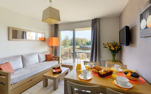 Imagen de la habitación del Hotel Lagrange Vacances Cap Green. Foto 10