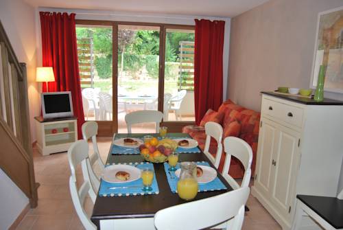 Imagen de la habitación del Hotel Lagrange Vacances La Closerie, Barjac. Foto 4