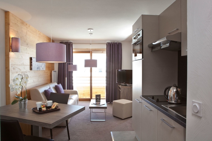 Imagen de la habitación del Hotel Lagrange Vacances L'alpenrose. Foto 14