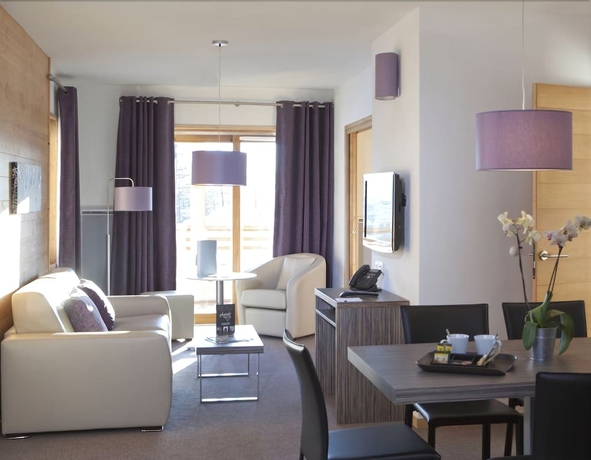 Imagen de la habitación del Hotel Lagrange Vacances L'alpenrose. Foto 15