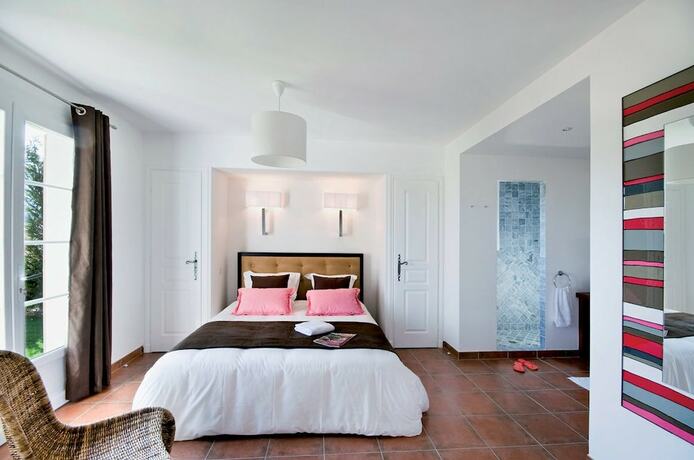 Imagen general del Hotel Lagrange Vacances - Le Domaine L\'Eilen. Foto 2