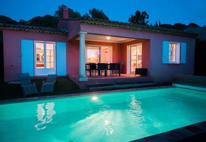 Imagen general del Hotel Lagrange Vacances - Le Domaine L\'Eilen. Foto 7