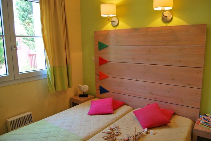 Imagen de la habitación del Hotel Lagrange Vacances Le Village des Alo&eacute;s. Foto 12