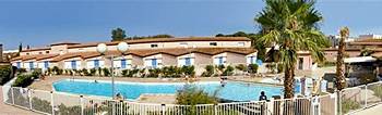 Imagen de la piscina del Hotel Lagrange Vacances Les Jardins De Neptune. Foto 6