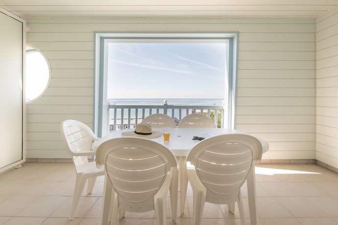 Imagen de la habitación del Hotel Lagrange Vacances Les Terrasses de L\'Oc&eacute;an. Foto 4