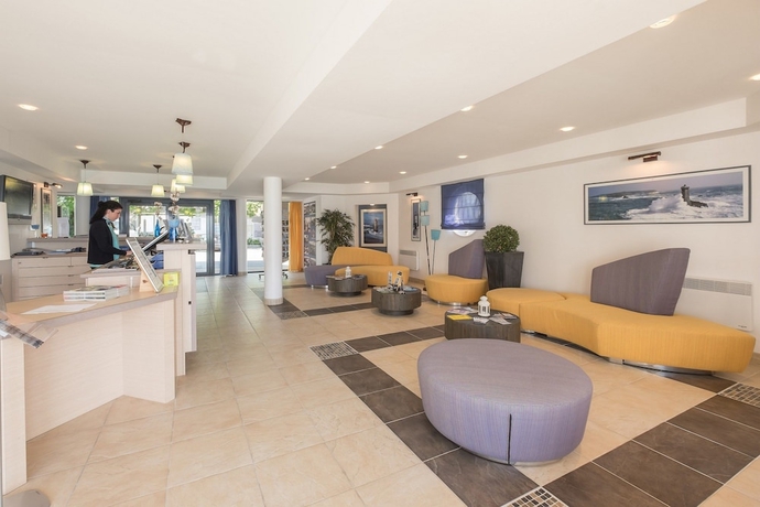 Imagen de los interiores del Hotel Lagrange Vacances Les Terrasses de L\'Oc&eacute;an. Foto 18