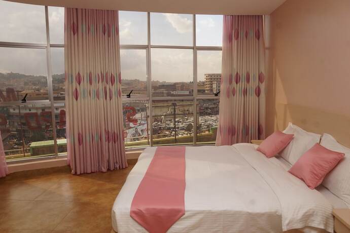 Imagen general del Hotel Là Ponye Apartment. Foto 1