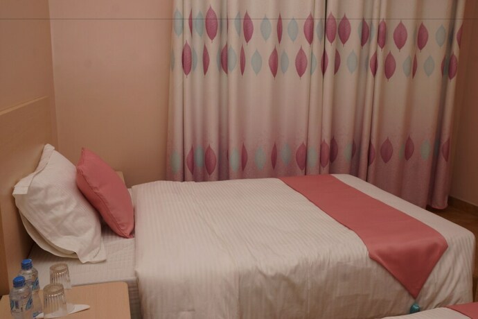 Imagen de la habitación del Hotel L&agrave; Ponye Apartment. Foto 18