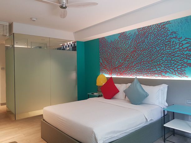 Imagen de la habitación del Hotel Lagùn. Foto 17