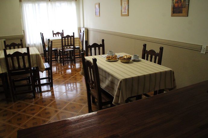 Imagen del bar/restaurante del Hotel Laguna Azul. Foto 2