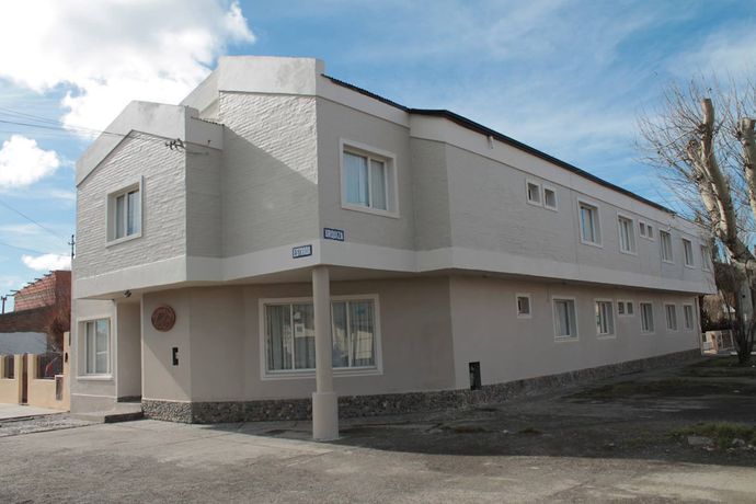 Imagen general del Hotel Laguna Azul. Foto 1