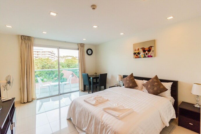 Imagen de la habitación del Hotel Laguna Bay 1 By Psr Asia. Foto 19