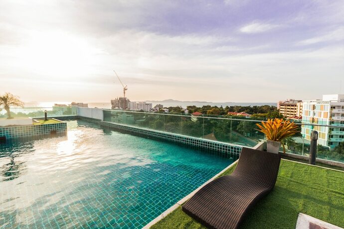 Imagen de la piscina del Hotel Laguna Bay 1 By Psr Asia. Foto 36