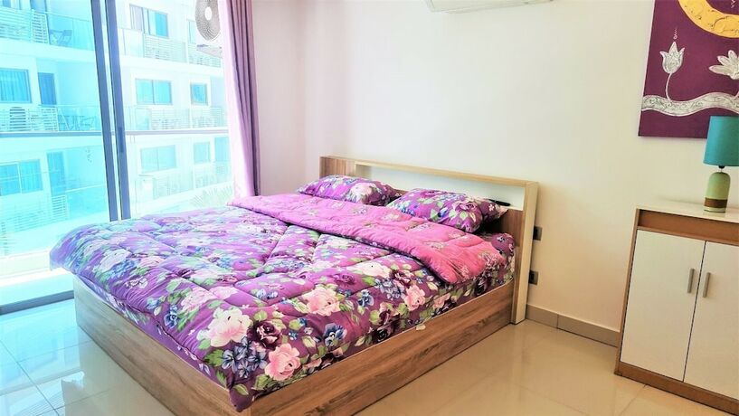 Imagen general del Hotel Laguna Beach 1a With Swimming Pool Views Pattaya. Foto 7