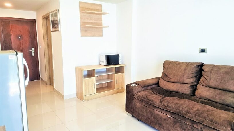 Imagen general del Hotel Laguna Beach 1a With Swimming Pool Views Pattaya. Foto 17